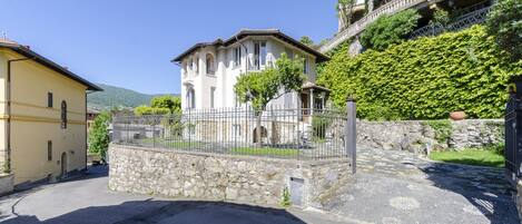 واجهة المنشأة