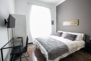 2 bedrooms - JOIVY Spacious Flat For 7, Near Train Station In Genova (Genoa)