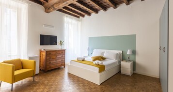 Apartment | 1 bedroom, desk, free WiFi