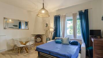 Apartment, 1 Double Bed with Sofa bed, Terrace | Living area