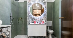 Bathroom - JOIVY Superb Apt Close To Fiera Milano And City Life (Milan)