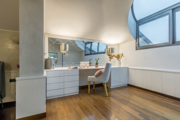 Executive Apartment, 2 Bedrooms | Desk, laptop workspace, iron/ironing board, free WiFi - JOIVY Fabulous Apartments In Cernobbio (Cernobbio)