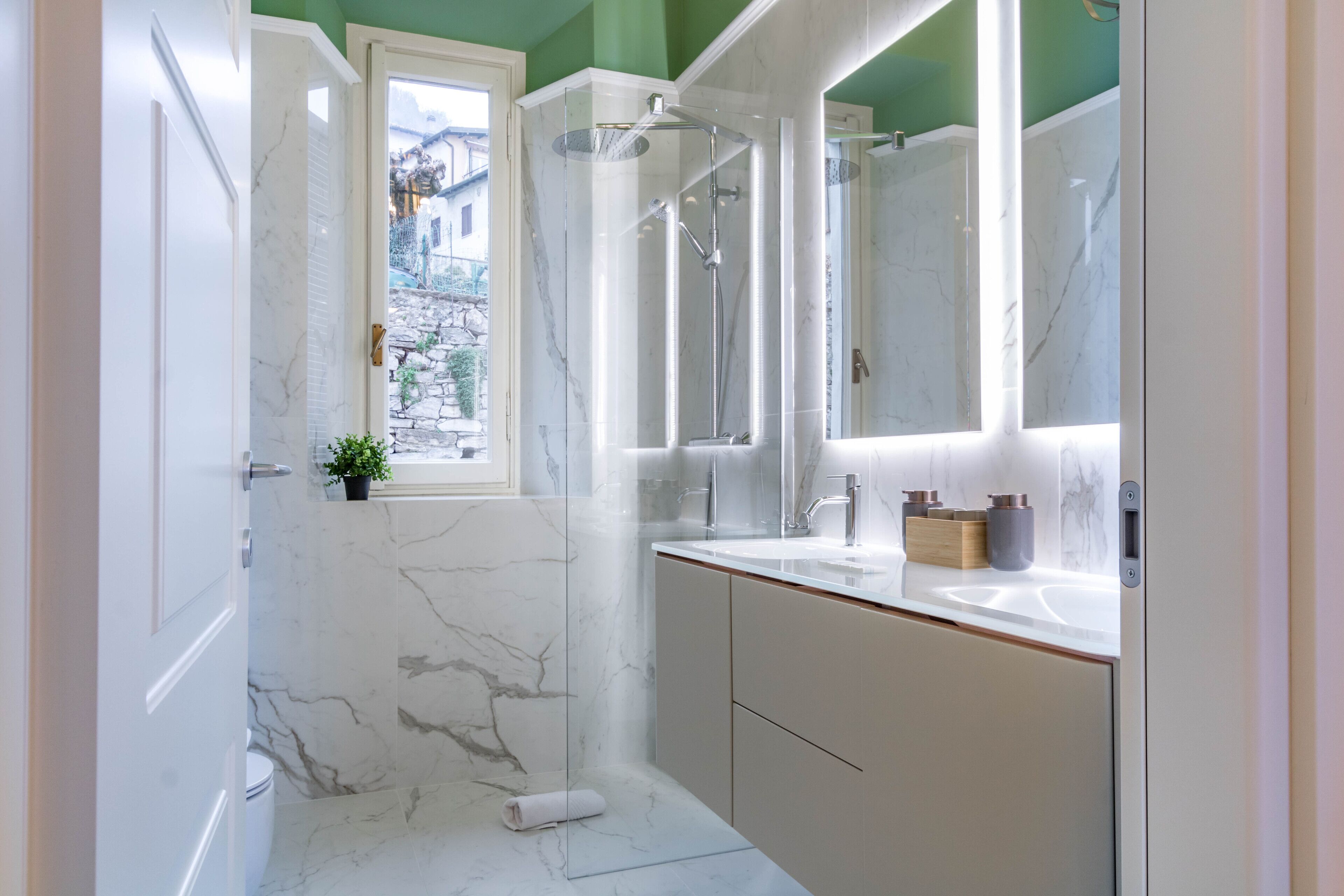 Apartment, 2 Bedrooms, Terrace | Bathroom