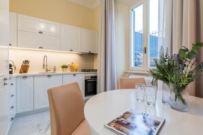 Apartment, 1 Bedroom | Private kitchen | Mini-fridge, microwave, oven, stovetop - JOIVY Fabulous Apartments In Cernobbio (Cernobbio)