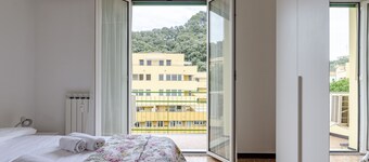 JOIVY Family Flat W/Terrace & Parking Near Beach