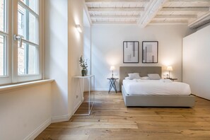 Exterior - JOIVY Fulcorina Spiga Modern flat next to the Duomo (Milan)