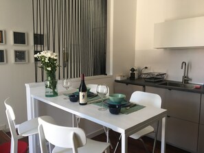 Appartement | Restauration dans la chambre