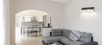 JOIVY Family Flat W/3 Balconies, 10 Min To Beach