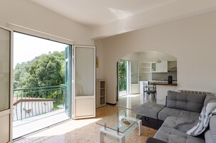 24-inch flat-screen TV with cable channels