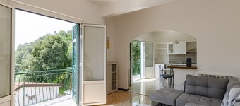 JOIVY Family Flat W/3 Balconies, 10 Min To Beach