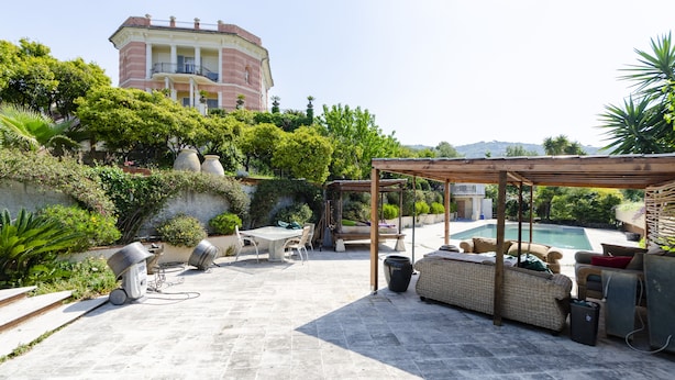 Seasonal outdoor pool - JOIVY Splendid Flat In Villa W/Swimming Pool (Lavagna)