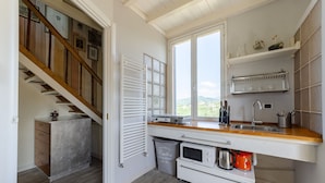 Private kitchen - JOIVY Splendid Flat In Villa W/Swimming Pool (Lavagna)