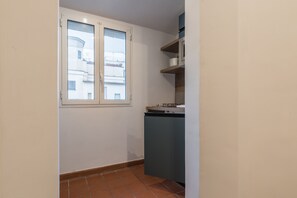 Interior - JOIVY Trevi Fountain's relais (Rome)