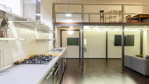Leilighet, 2 soverom | Eget kjøkken | Espressomaskin, kjøleskap, mikrobølgeovn og ovn