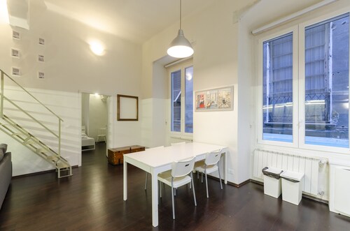 JOIVY Great Flat Near Aquarium