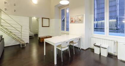 JOIVY Great Flat Near Aquarium