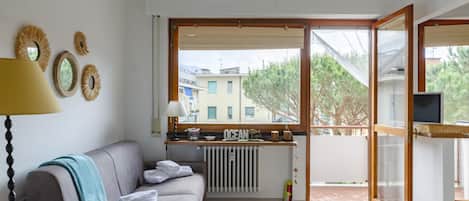 Apartment | Living area | 32-inch flat-screen TV with cable channels, TV