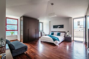 1 bedroom, laptop workspace, blackout curtains, iron/ironing board - JOIVY Apartment Villa Riflessi Sul Lago (Laglio)