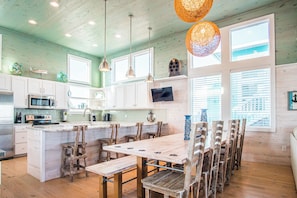 Casa (4 Bedrooms) | Servicio de la propiedad