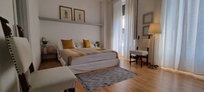 Appartamento | 1 camera, una scrivania, postazione laptop, ferro/asse da stiro