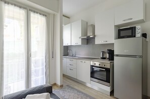 Private kitchen - JOIVY Banfi’S Apartment (Rapallo)