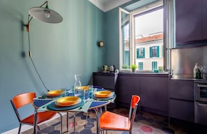 Apartment | In-room dining