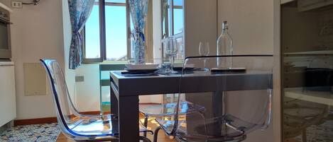 Departamento | Cocina privada | Comedor