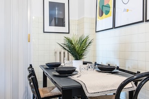 Appartamento | Cucina privata | Frigorifero, forno, piano cottura, lavastoviglie