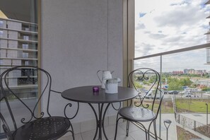 Apartment | Balcony - JOIVY Calm Flat W/Balcony (Milan)