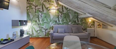 Apartment | Living area