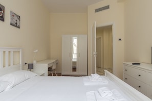Appartement Classique | 2 chambres, bureau, espace de travail pour ordinateur portable