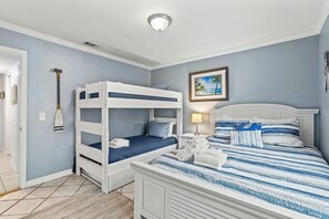 2 habitaciones, tabla de planchar con plancha, internet y ropa de cama 