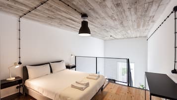 1 soverom, strykejern/-brett, wi-fi (inkludert) og sengetøy