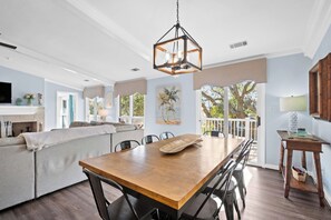 Interior - FrippLife, Walk to Beach, Golf Cart Included - 707 Bluefish (Fripp Island)