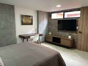 2 habitaciones, escritorio y wifi