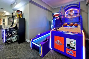 Games room - NEW Windsor Hills-3mi 2 Disney-Pool-Waterpark-XBox (Kissimmee)