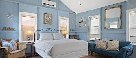House, 1 King Bed, Patio, Beach View (Anglers Court Beach Bungalow #16) | 1 bedroom, free WiFi, bed sheets