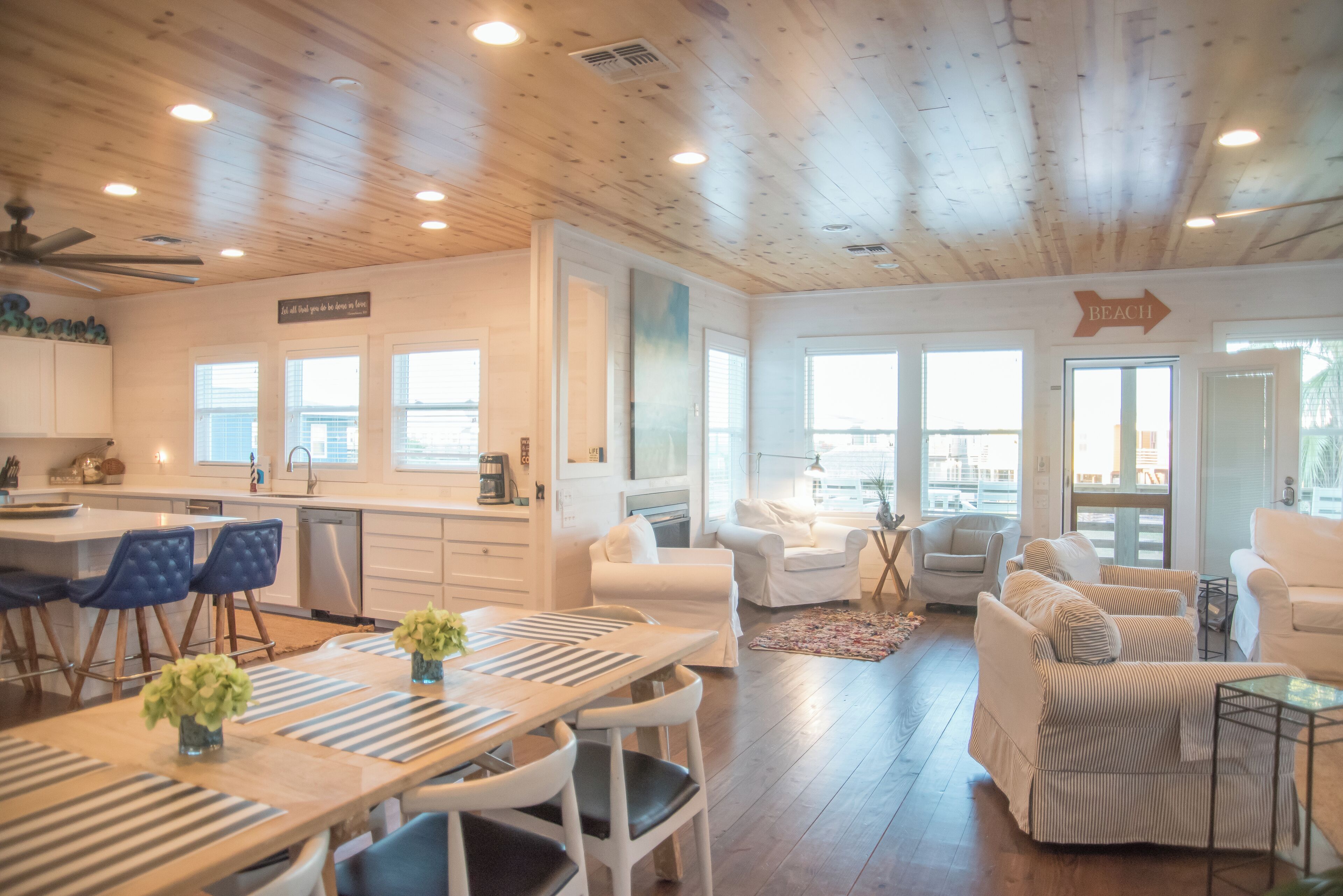 Casa (4 Bedrooms) | Servicio de la propiedad