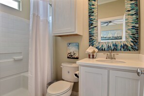 House (4 Bedrooms) | Property amenity