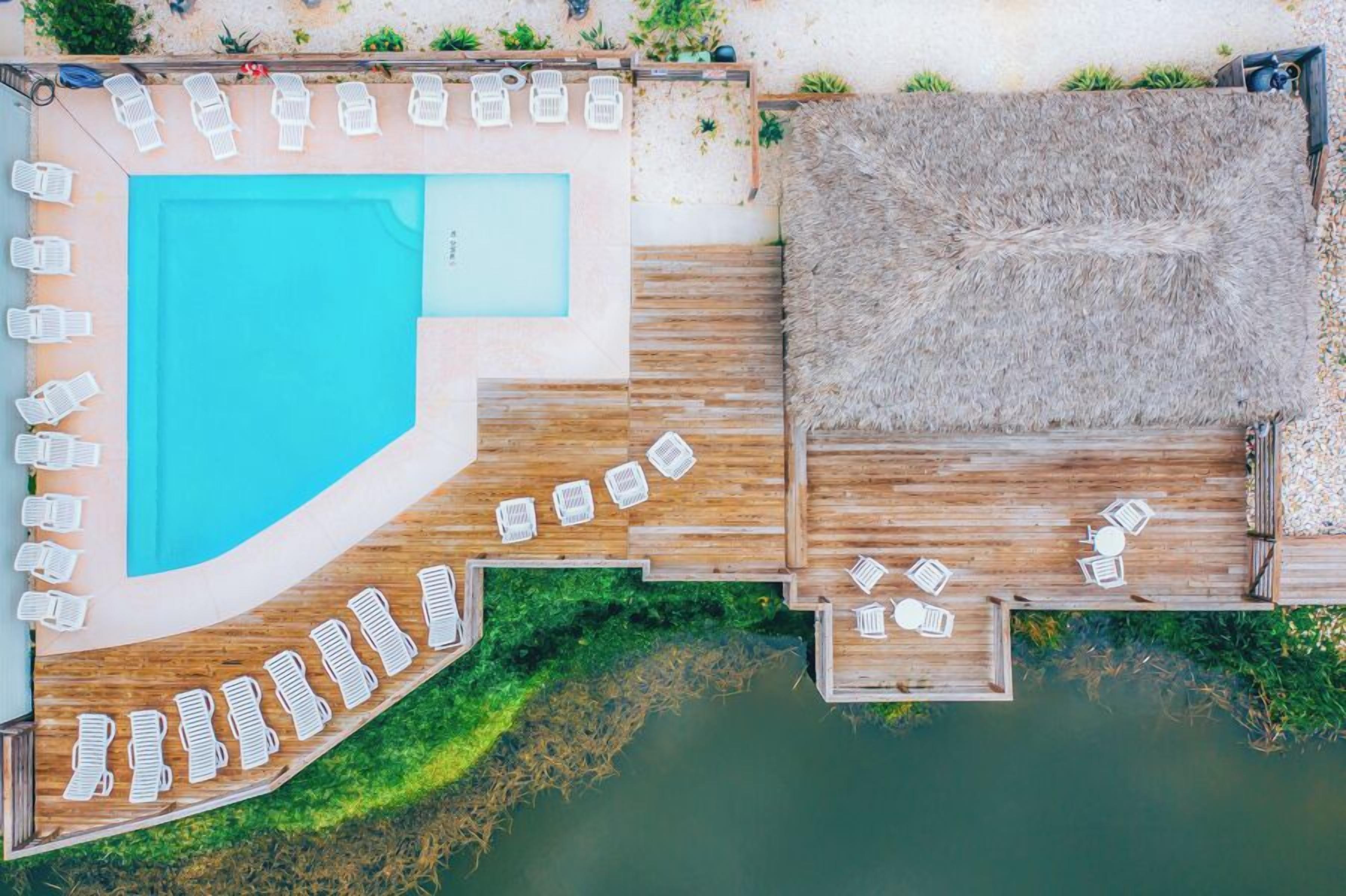 House (4 Bedrooms) | Property amenity