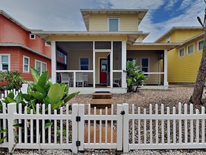 House (4 Bedrooms) | Property amenity - Dilly Dally by Silver Sands Vacation Rentals (Port Aransas)