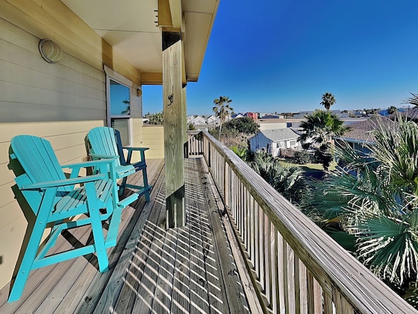 Studio (3 Bedrooms) | Property amenity