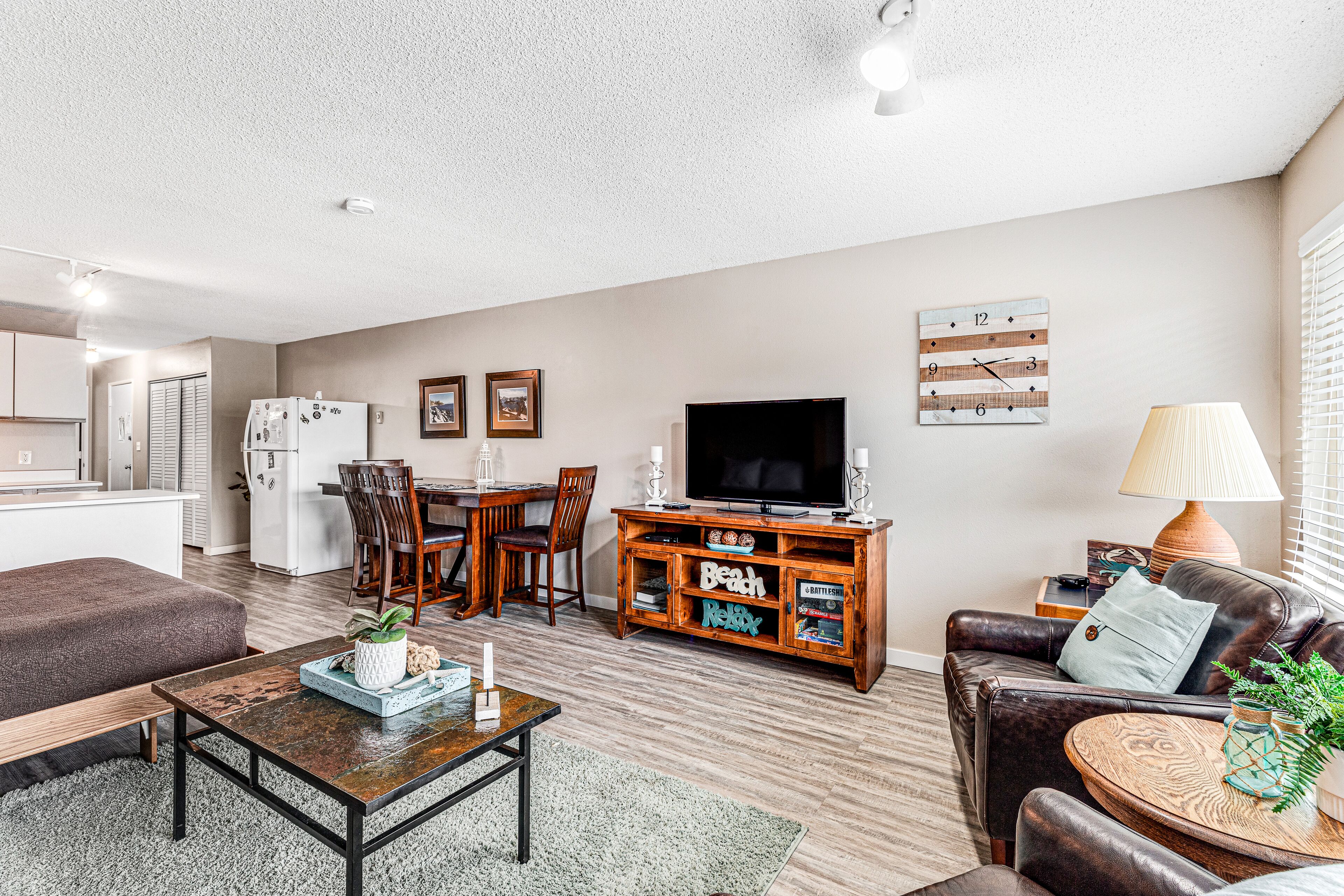 Oceanfront, 2nd-floor condo with river/ocean views, balcony & beach access