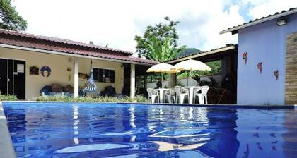 Casa de Temporada: Your refuge between beaches and waterfalls in nature