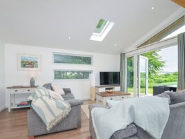 Cottage | Living area