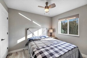 2 bedrooms, Internet, bed sheets