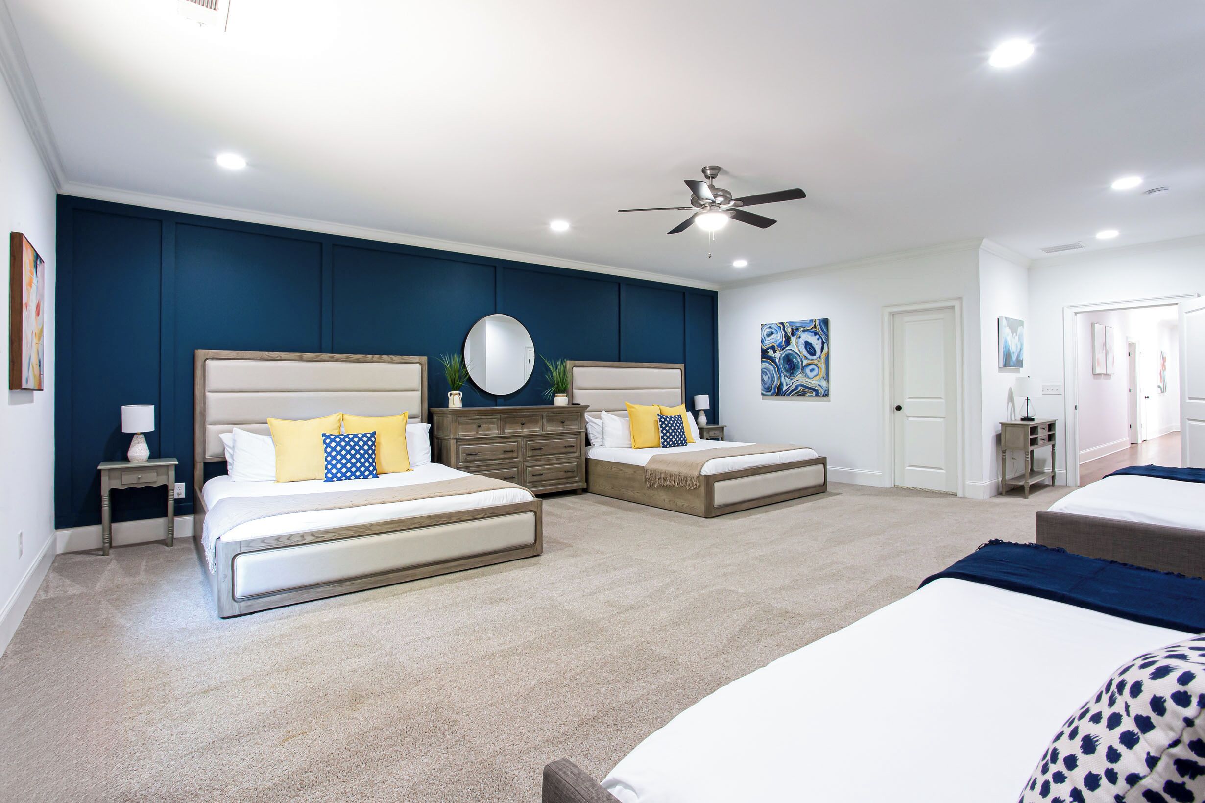 5 bedrooms, desk, iron/ironing board, free WiFi