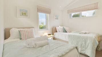 3 bedrooms, individually decorated, individually furnished, free WiFi