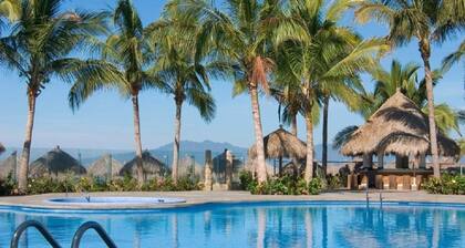 CONDOMINIO GRAND MARINA by TRVL2HM