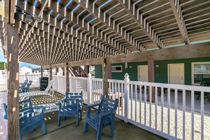 Condo (2 Bedrooms) | Servicio de la propiedad